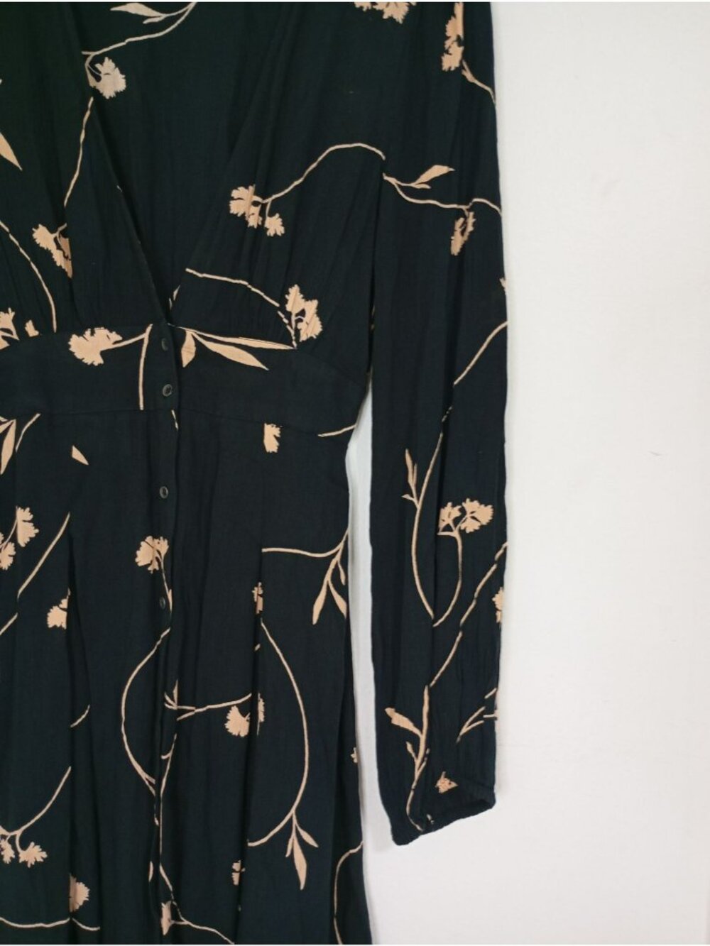 Billabong Black Floral Print Long Sleeve Button Front Mini Dress Size M India - Picture 5 of 12